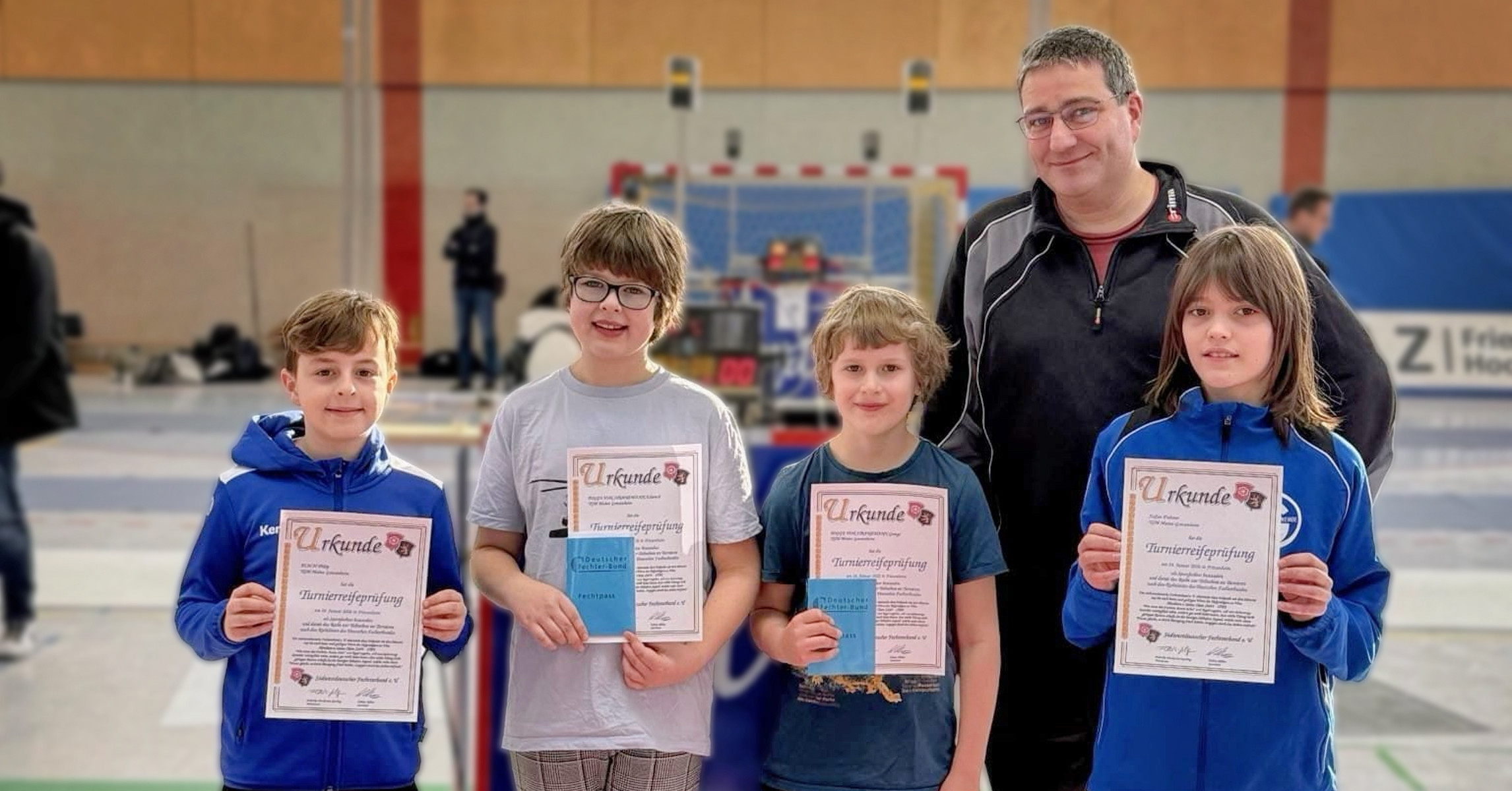 Reifeprüfung Titelbild: Kinder und Trainer mit Urkunden am 24.1.2026 in Friesenheim