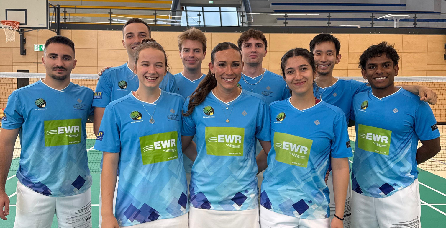 Team I der SG Rheinhessen in blauen Trikots als Headerbild