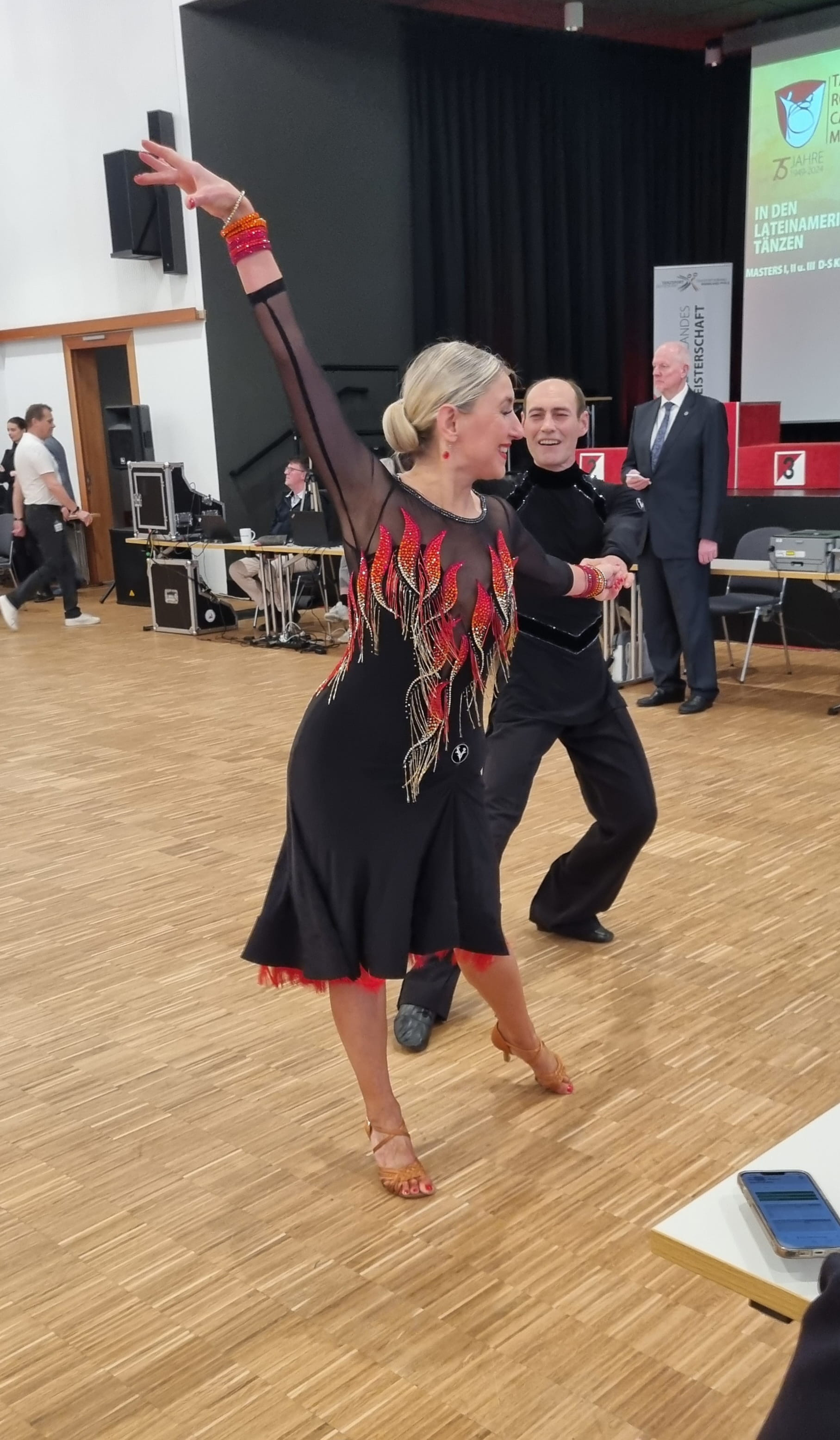 Tanzpaar bei Turnier am 23.02.2026, Scherflm, Standardtanz auf Parkettboden