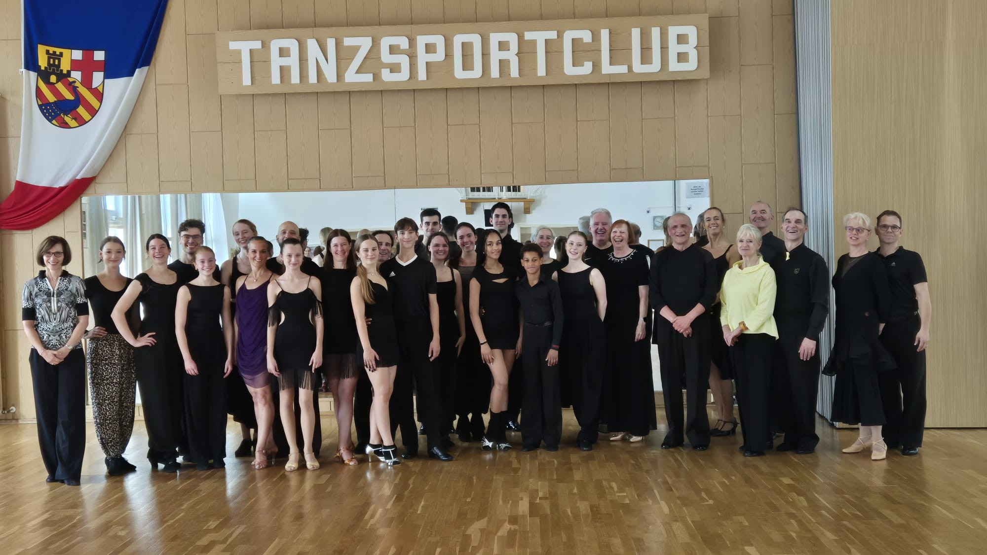 Gruppenfoto beim Endrundentraining im Tanzsportclub am 05.09.2026