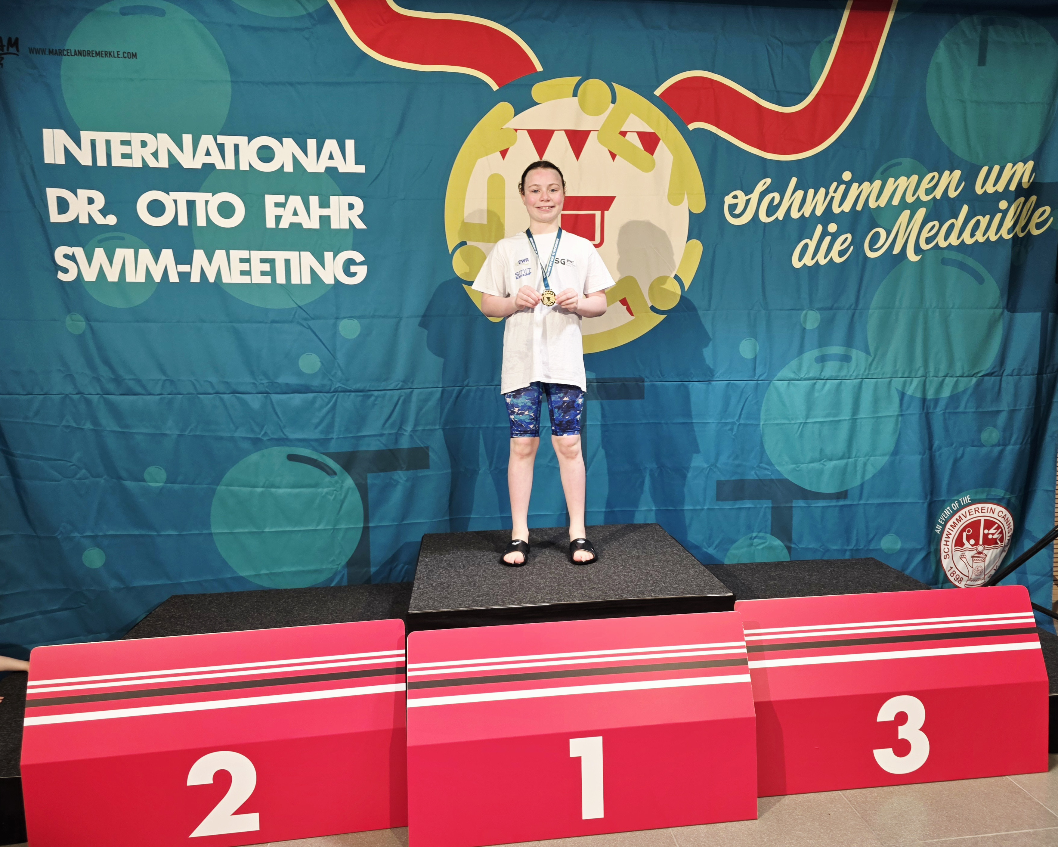 Sieger auf dem Podium beim Internationalen Otto Fahr Schwimm-Meeting 2024