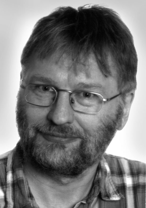 Porträt von Peter Köhler in Schwarz-Weiß
