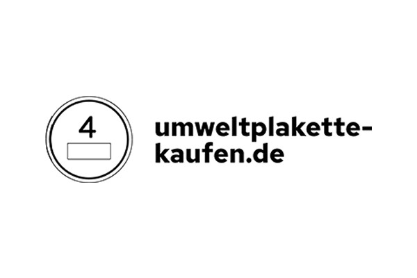 umweltplakette-kachel-weiss mit Logo und Schriftzug umweltplakettekaufen.de auf weißem Hintergrund