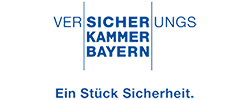 Logo der Versicherungskammer Bayern (VKB) mit dem Slogan 'Ein Stück Sicherheit'.