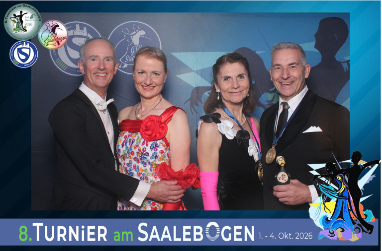Tanzpaar beim Turnier am Saalebogen 2026 in festlicher Kleidung