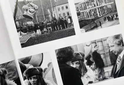 Historische Schwarzweiß-Fotocollage zur Ausstellung der Nanas-Skulpturen im öffentlichen Raum