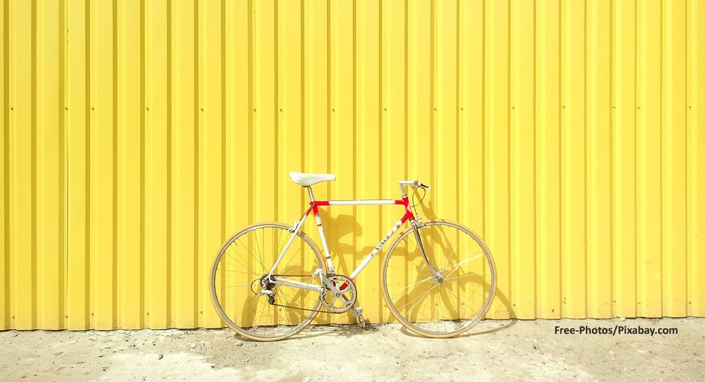 Prostata Hilfe Deutschland: Illustrationsbild - Fahrrad an der Mauer