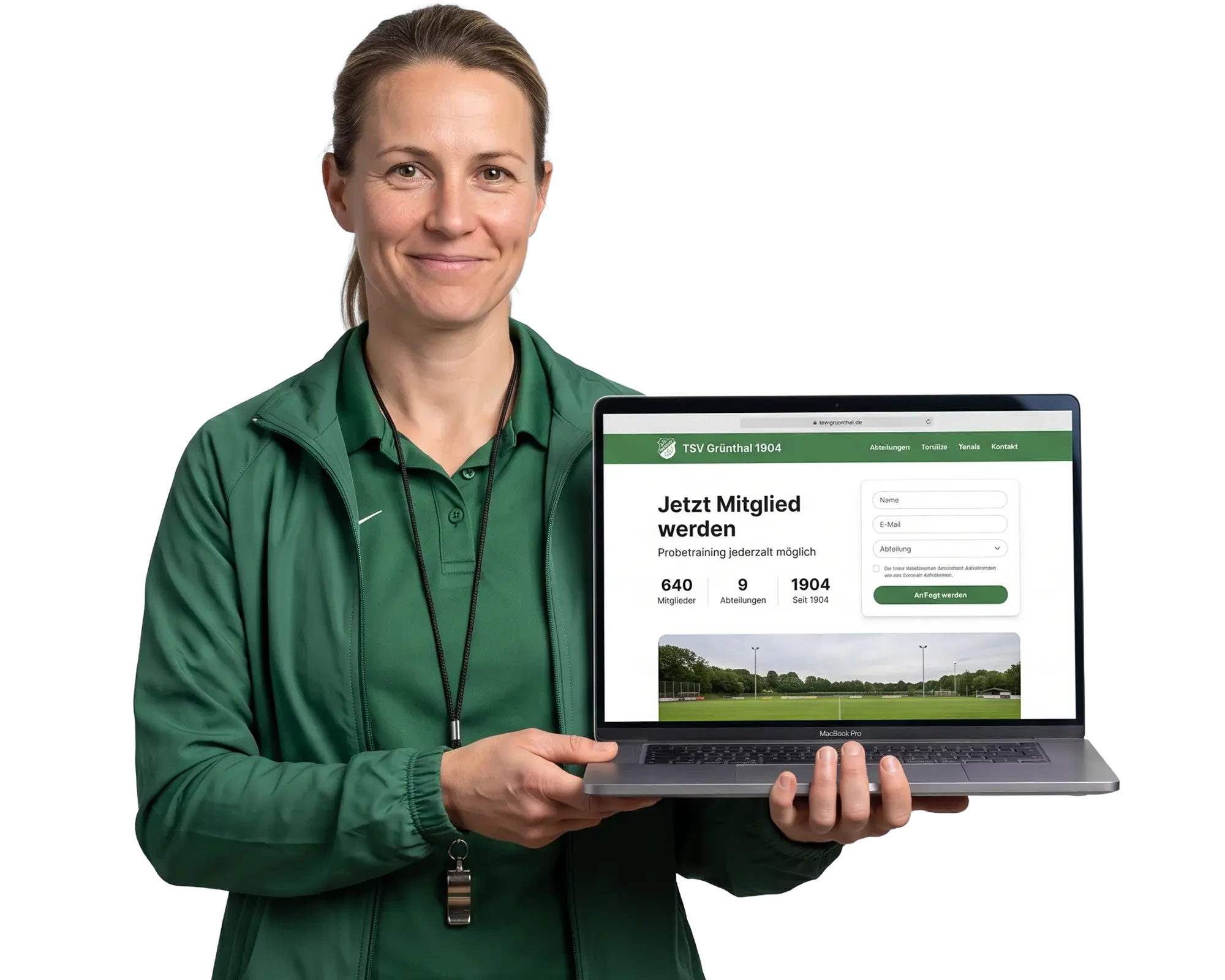 Trainerin eines Sportvereins präsentiert die Webseite des TSV Grünthal 1904 auf einem Laptop (KI-generiert)