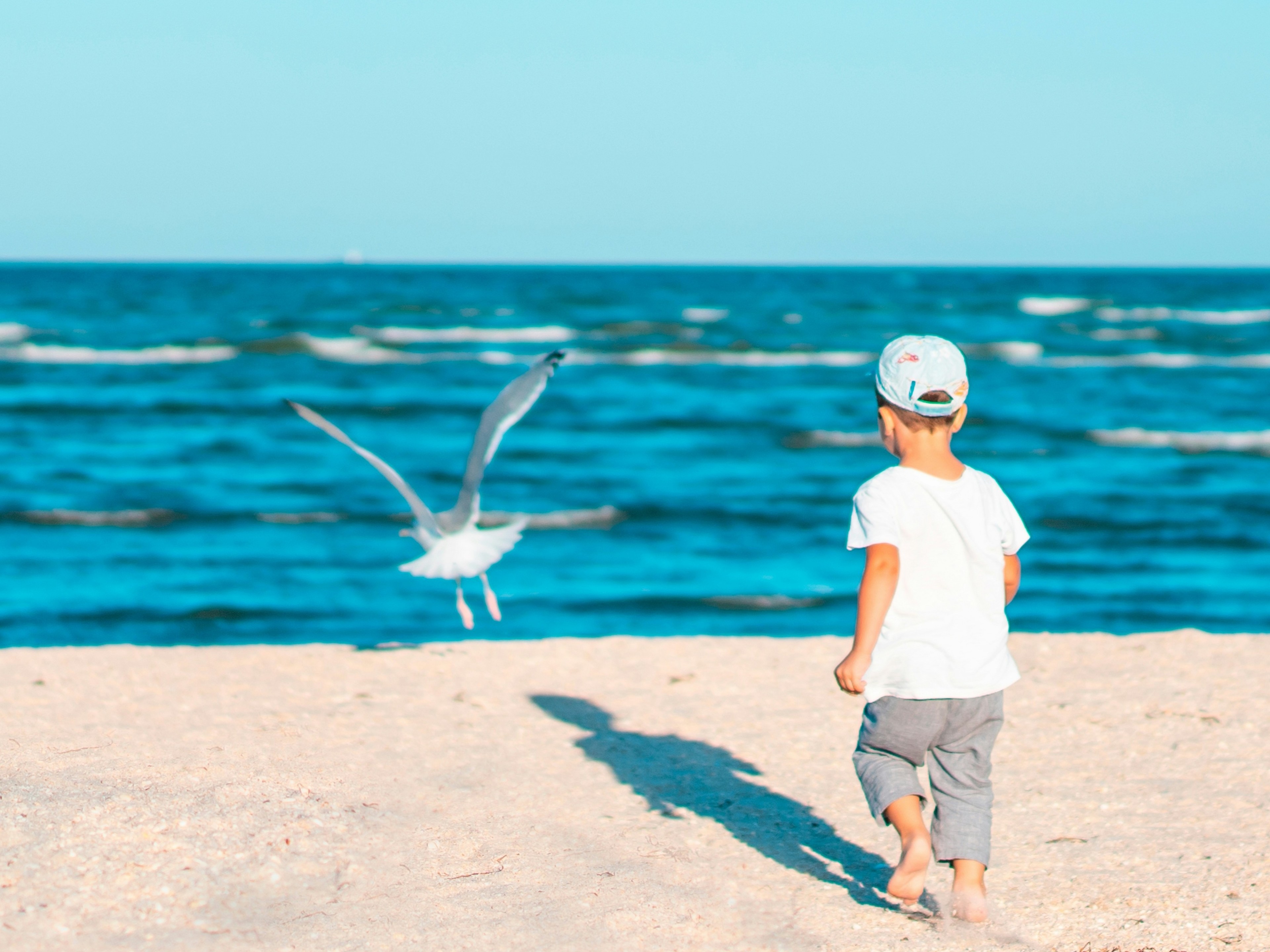 UV-Schutz: Kinder brauchen mehr als nur Sonnencreme