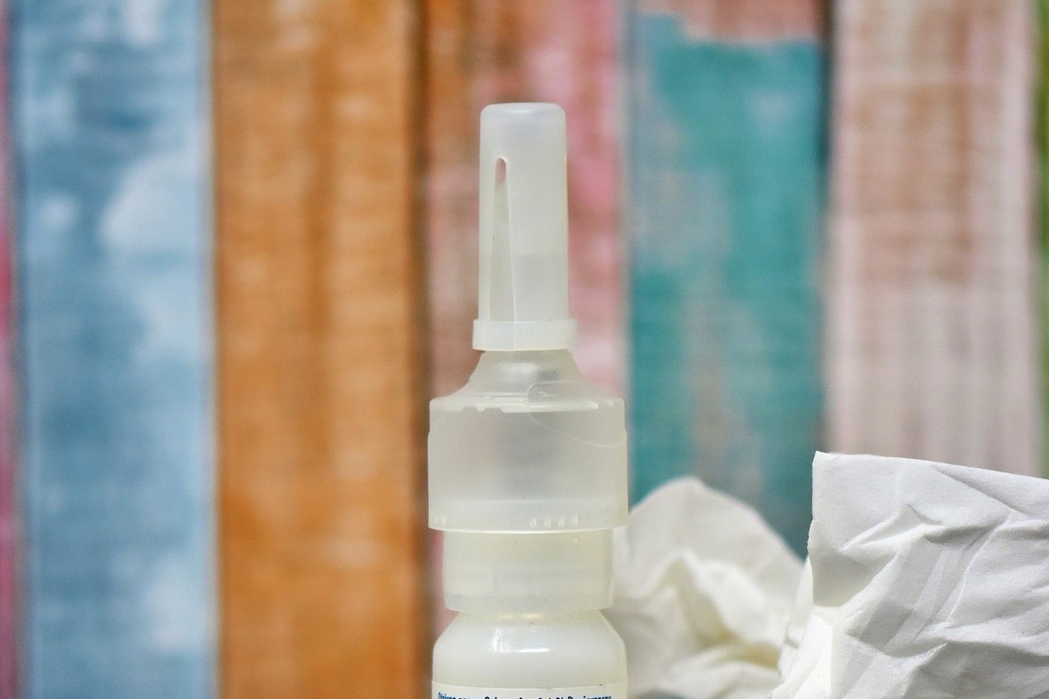 Erstes Notfall-Nasenspray für Allergiker zur Zulassung empfohlen