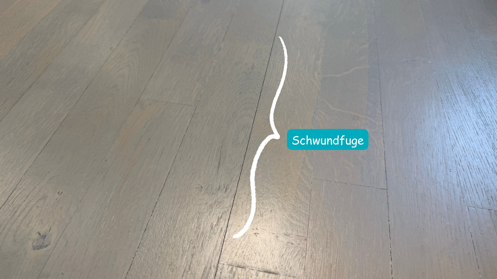 Schwundfugen im Parkett im Winter bei Gohmann in Laatzen bei Hannover