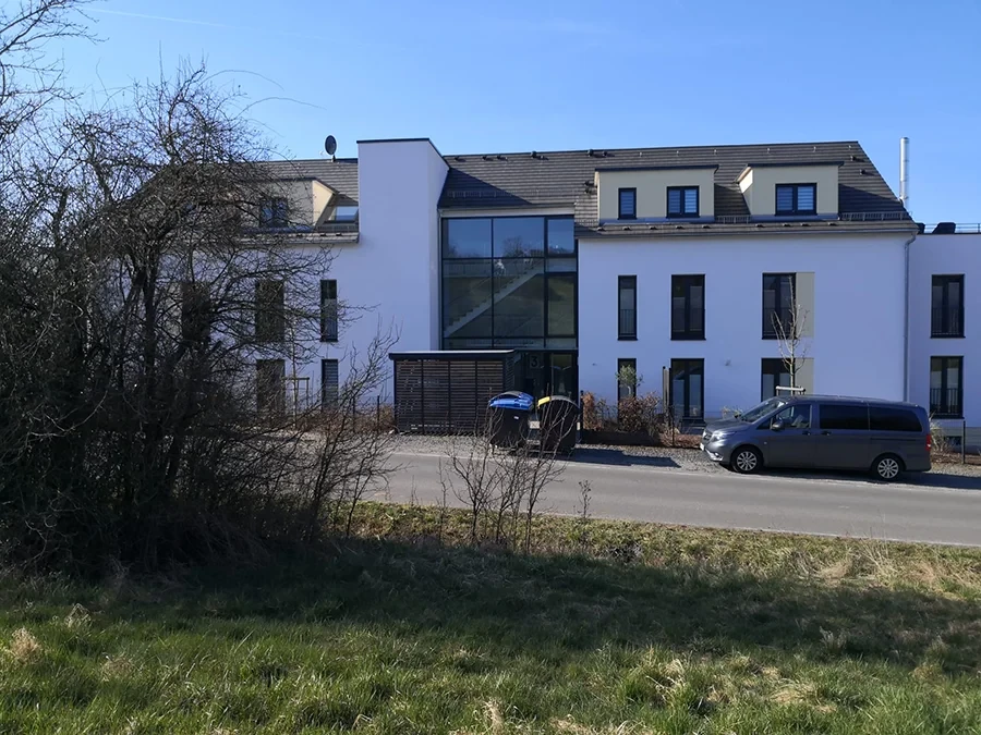 Moderne Eigentumswohnungen mit Schüco-Fenstern und -Fassadenelementen in einem Neubau