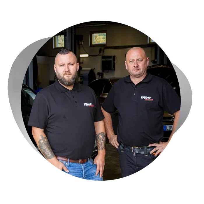 Team von Würtz in der Werkstatt auf der Startseite