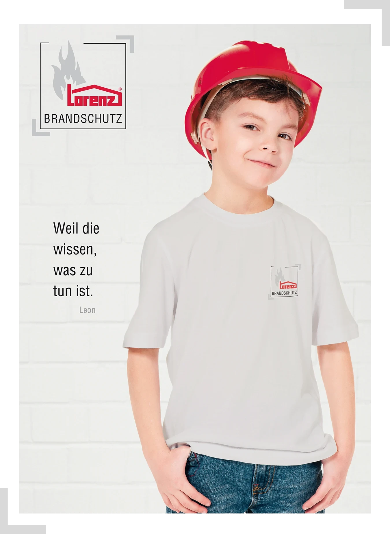 Kind mit Schutzhelm und Lorenz Brandschutz T-Shirt, Werbebild für Lorenz Brandschutz