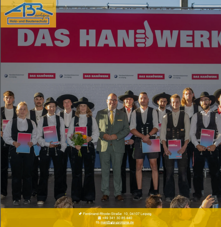 Auszeichnung von Azubi Corinna Hibbe bei der Gesellenfreisprechung der Handwerkskammer Leipzig