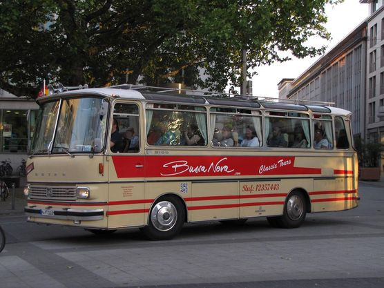 Bussanova Classic Tours Oldtimerbus offiziell am 23.03.2025 Bussanova Oldtimerbus Classic Tours offiziell am 23.03.2025