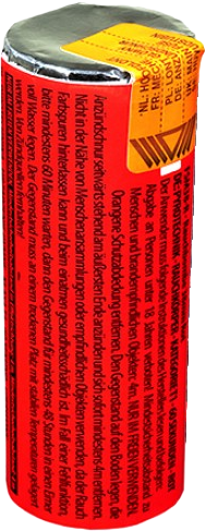 Warnhinweise auf Spraydose mit Produktcode fsm38-r Warnhinweise auf rotem Hintergrund einer Spraydose, Produktcode fsm38-r