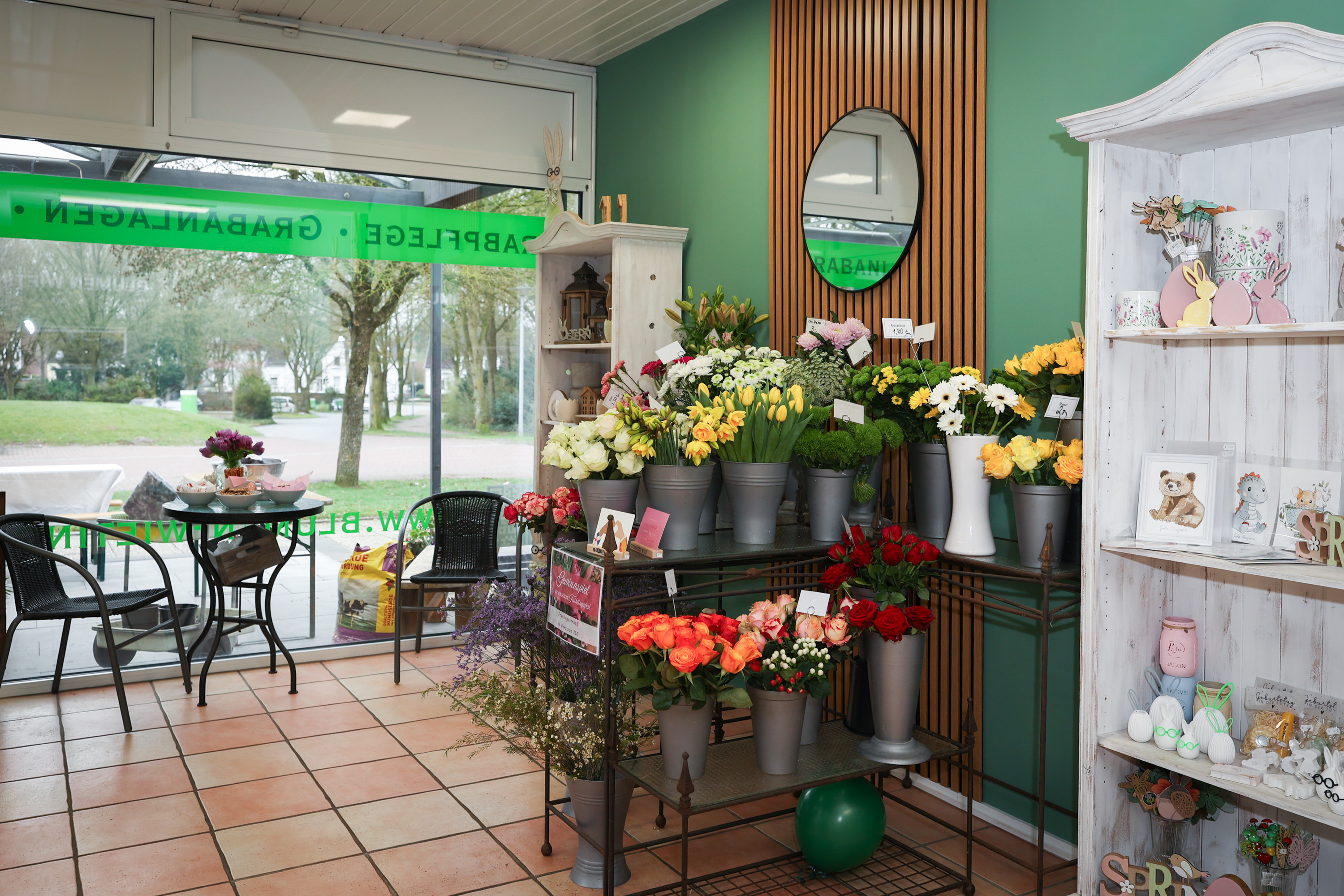 Blumen Wieting Neueröffnung – Blumenarrangements im neuen Geschäft