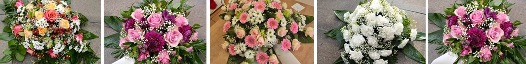 Trauersträuße mit rosa und weißen Blumen als Blumenschmuck für Beerdigungen