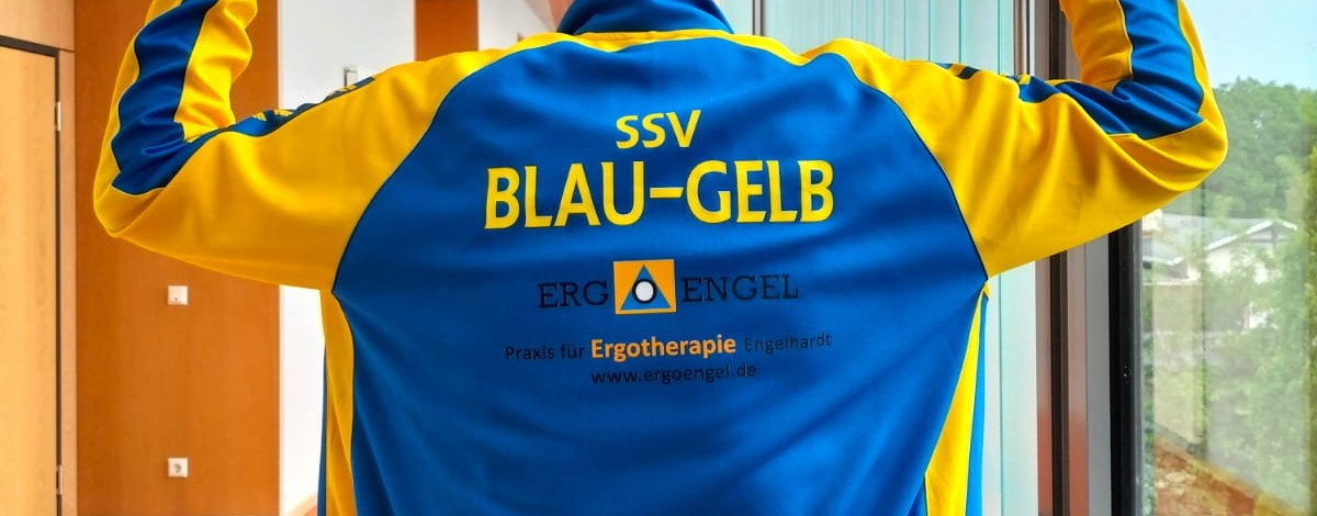 SSV Blau-Gelb Trikot mit Ergotherapie Engelhardt Werbung Rückseite eines SSV Blau-Gelb Trikots mit Werbung für Ergotherapie Engelhardt