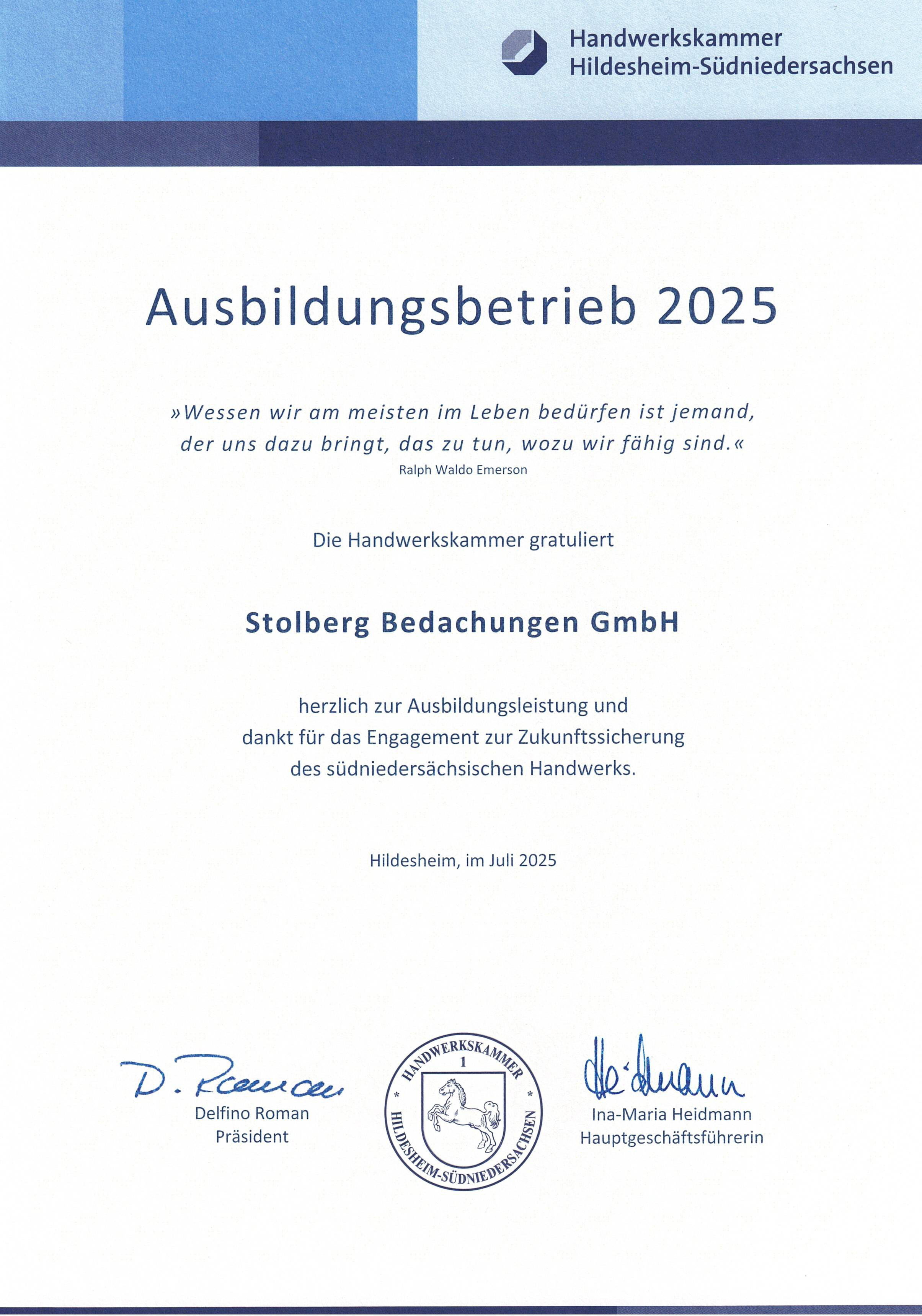 Auszeichnung als Ausbildungsbetrieb 2025 für Stolberg Bedachungen GmbH durch die Handwerkskammer Hildesheim