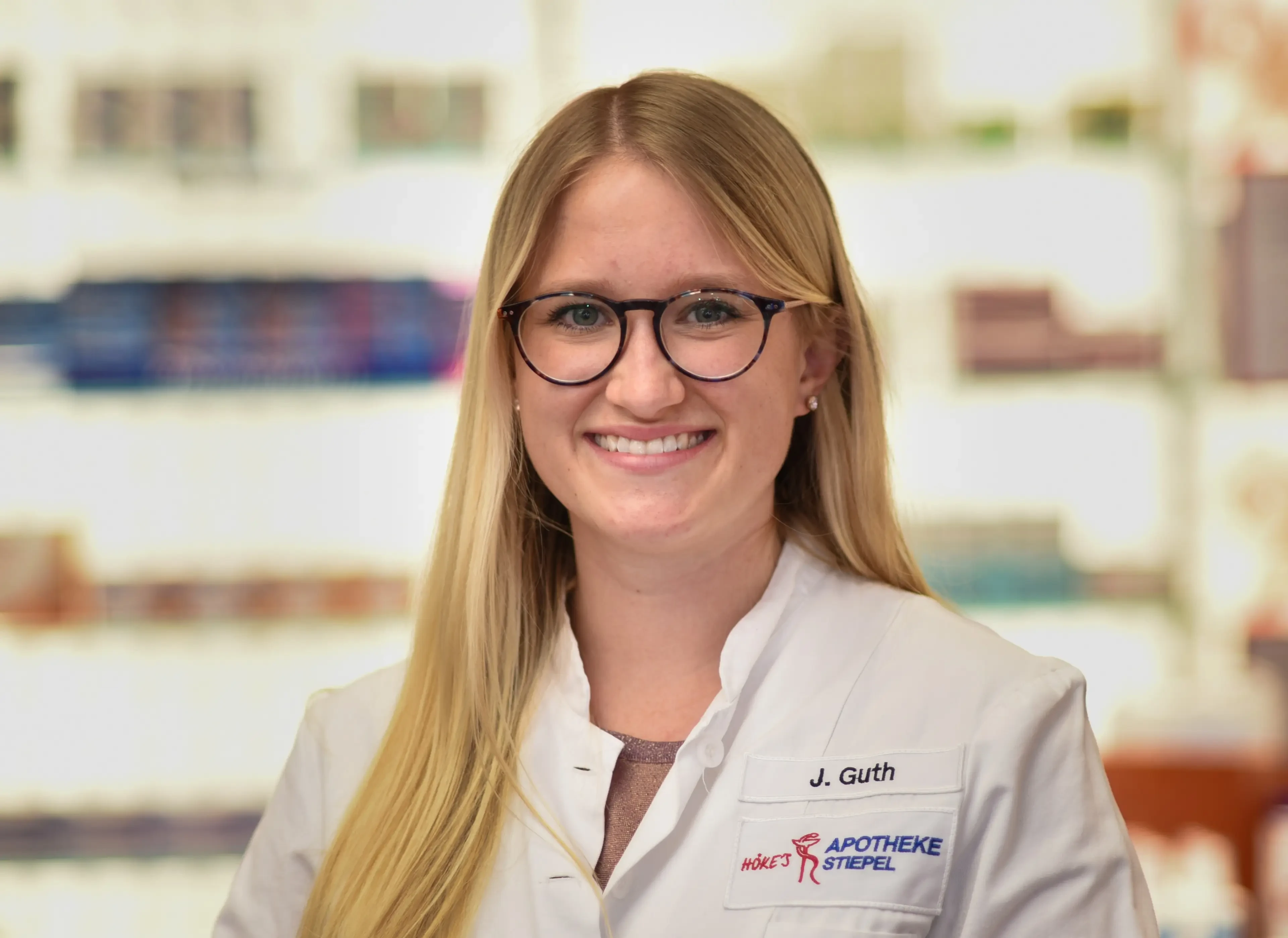 Frau Guth, Kundenberaterin und Verwaltung