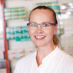 Frau Ortmann, Kundenberaterin