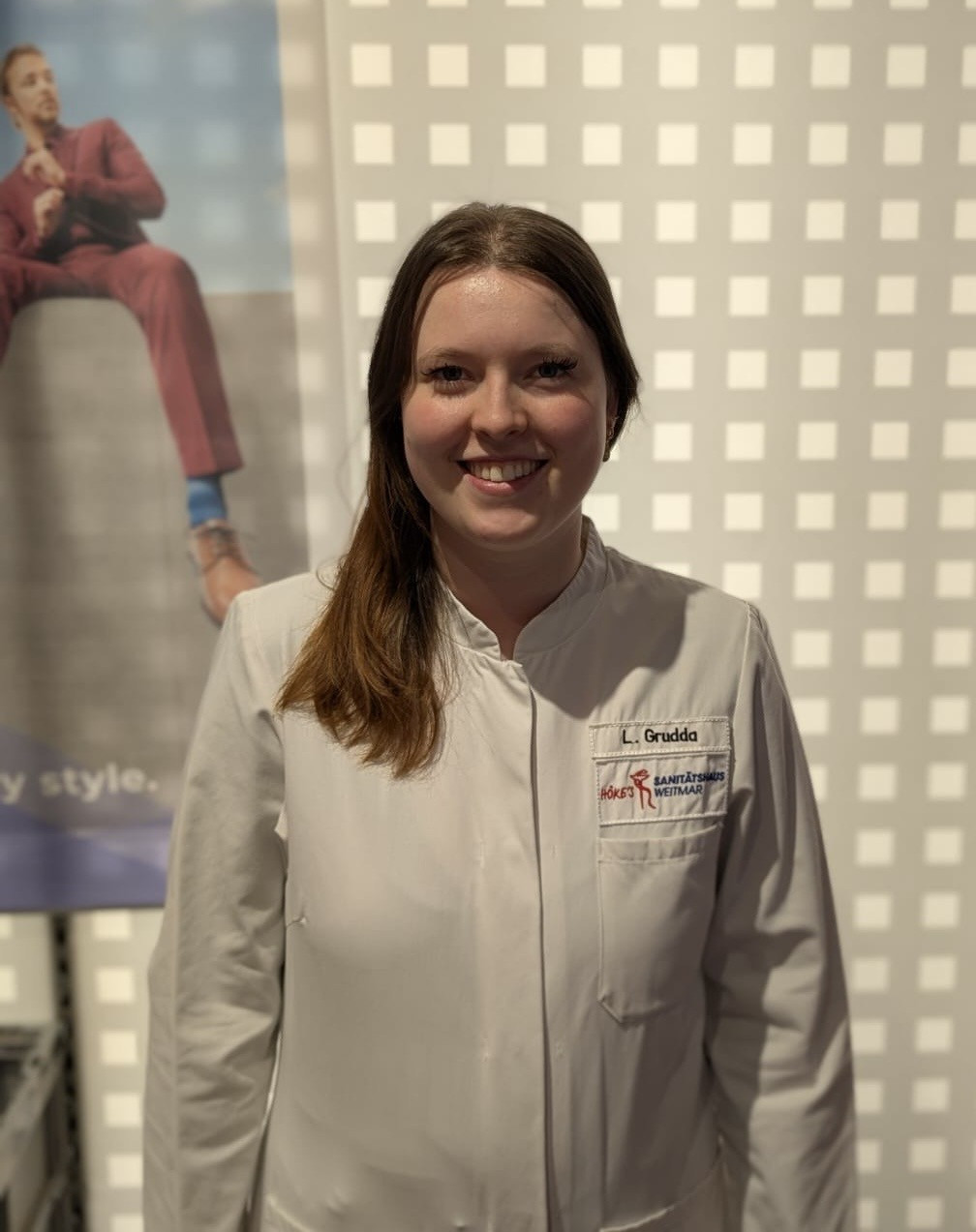 Laetitia Grudda als Kundenberaterin im Sanitätshaus Wetmar