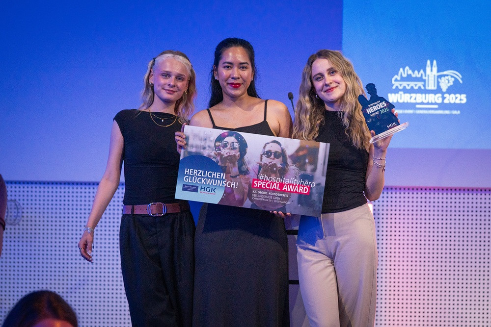 Auszeichnung von Khuu für Nachwuchs bei HGK Event
