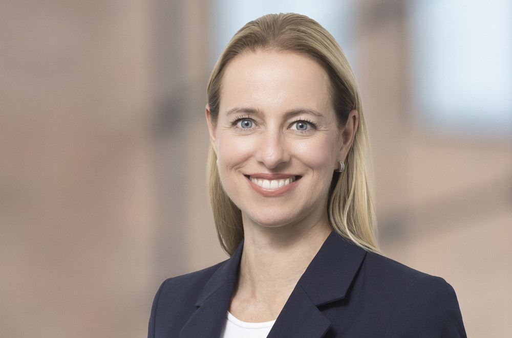 Inga Dransfeld-Haase – Portraitfoto, TÜV Inga Dransfeld-Haase, TÜV, offizielle Portraitaufnahme