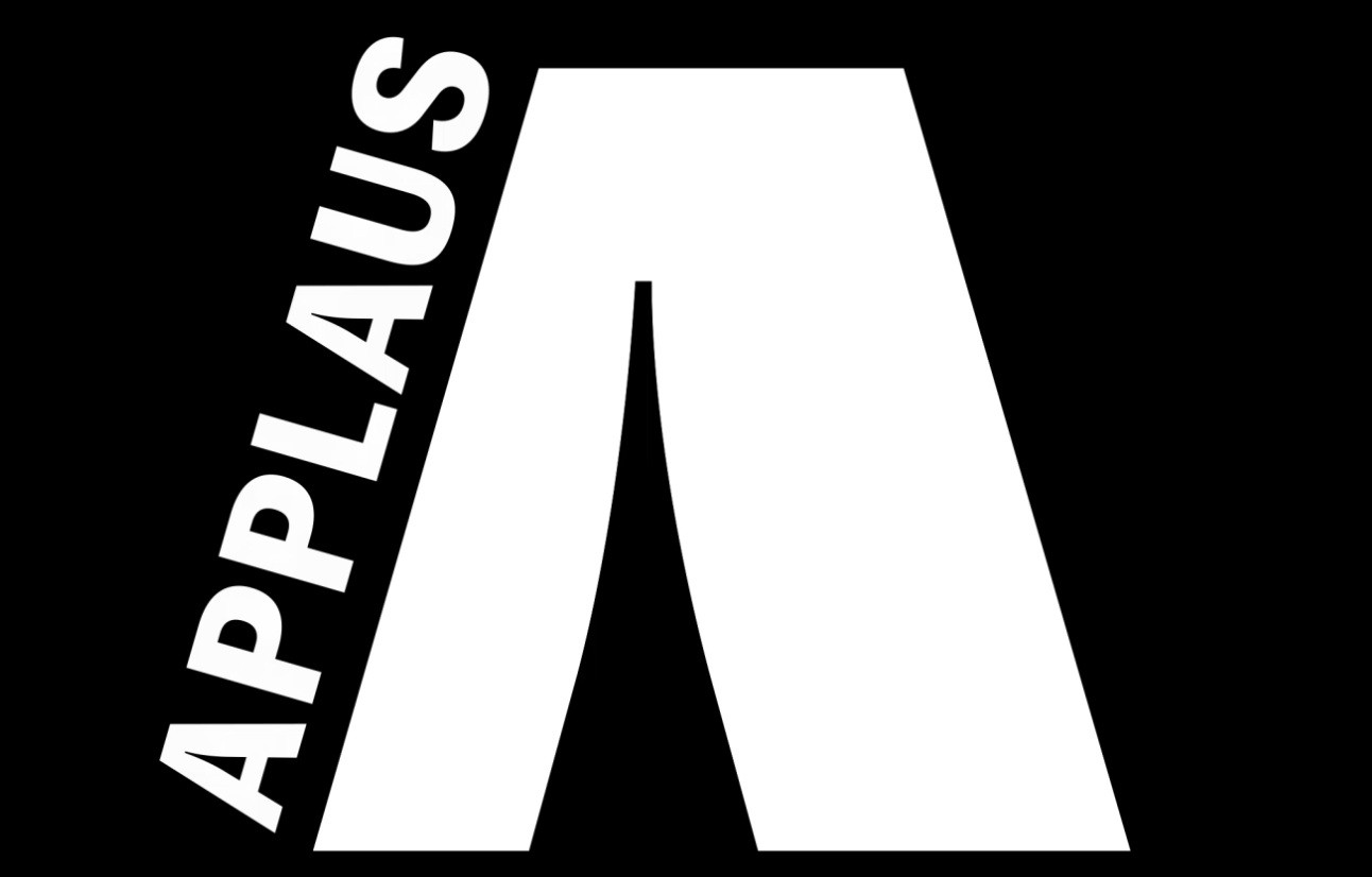 Grafik mit dem Schriftzug Applaus in Weiß auf schwarzem Hintergrund