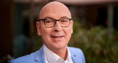 Porträt von Halwe für Unternehmensticker CasusQuo