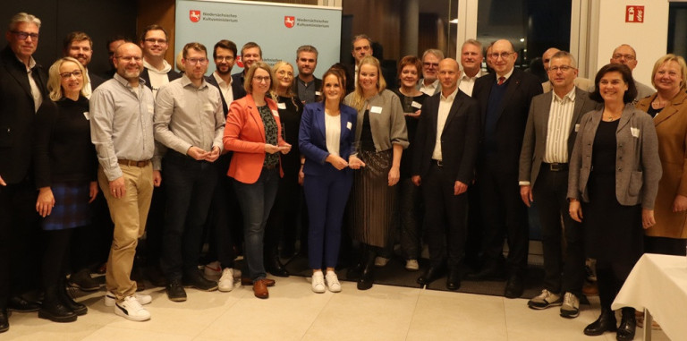 Gruppenfoto einer Veranstaltung des Niedersächsischen Kulturministeriums