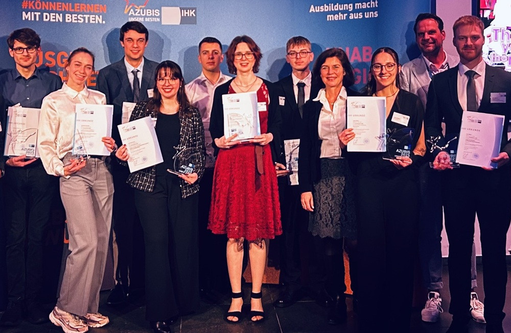 Bundesbeste Ehrung: Auszeichnung der besten Auszubildenden durch die IHK bei feierlicher Veranstaltung