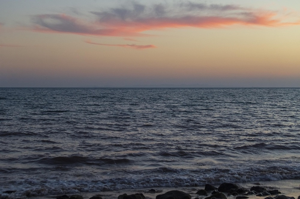 Meer bei Sonnenuntergang, Fotografie von Mostafa Meraji