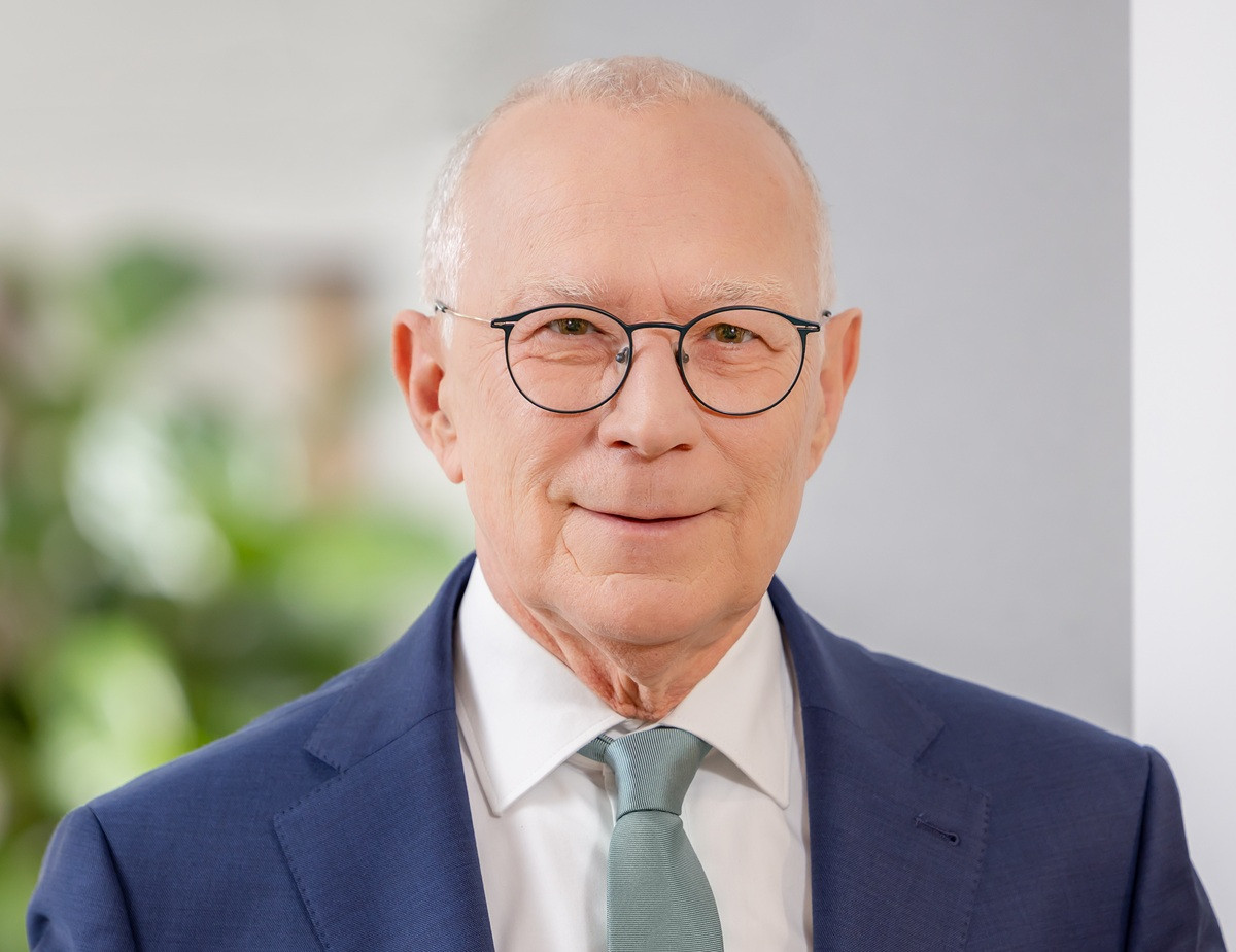 Volker Stern, Vorstand der Volksbank Kassel Göttingen, Porträtfoto