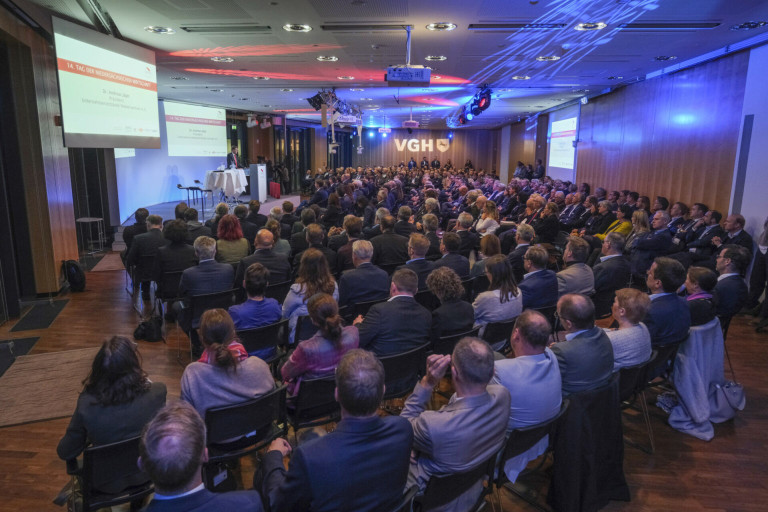 Konferenz über die Zukunft der Wirtschaft mit Marcus Prell bei UVN Konferenz über die Zukunft der Wirtschaft mit Marcus Prell bei UVN