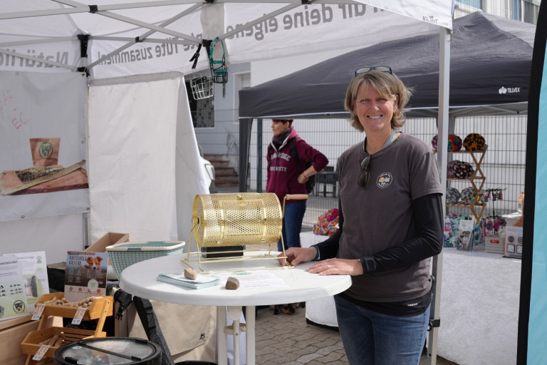 Sommerfest Rudel Friends x DiFonzo 2023 – Glücksrad am Infostand Glücksrad am Stand beim Sommerfest Rudel Friends x DiFonzo 2023