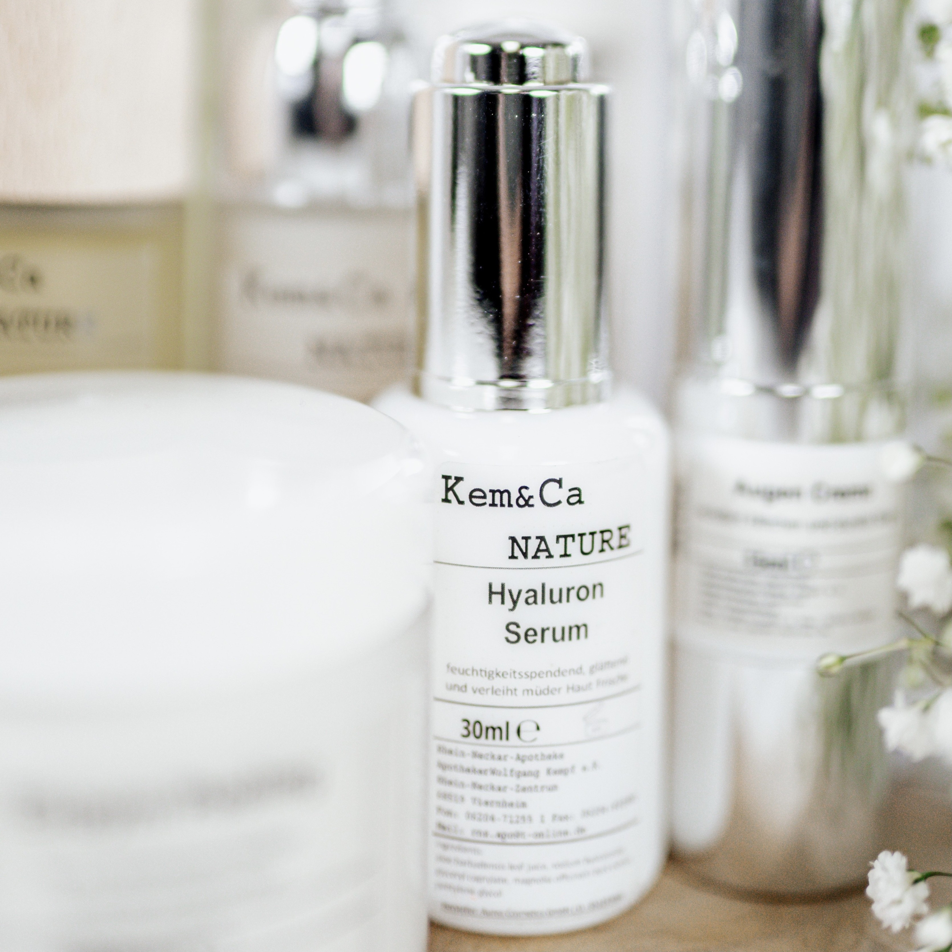 Kem&Ca Nature Hyaluron Serum Flasche