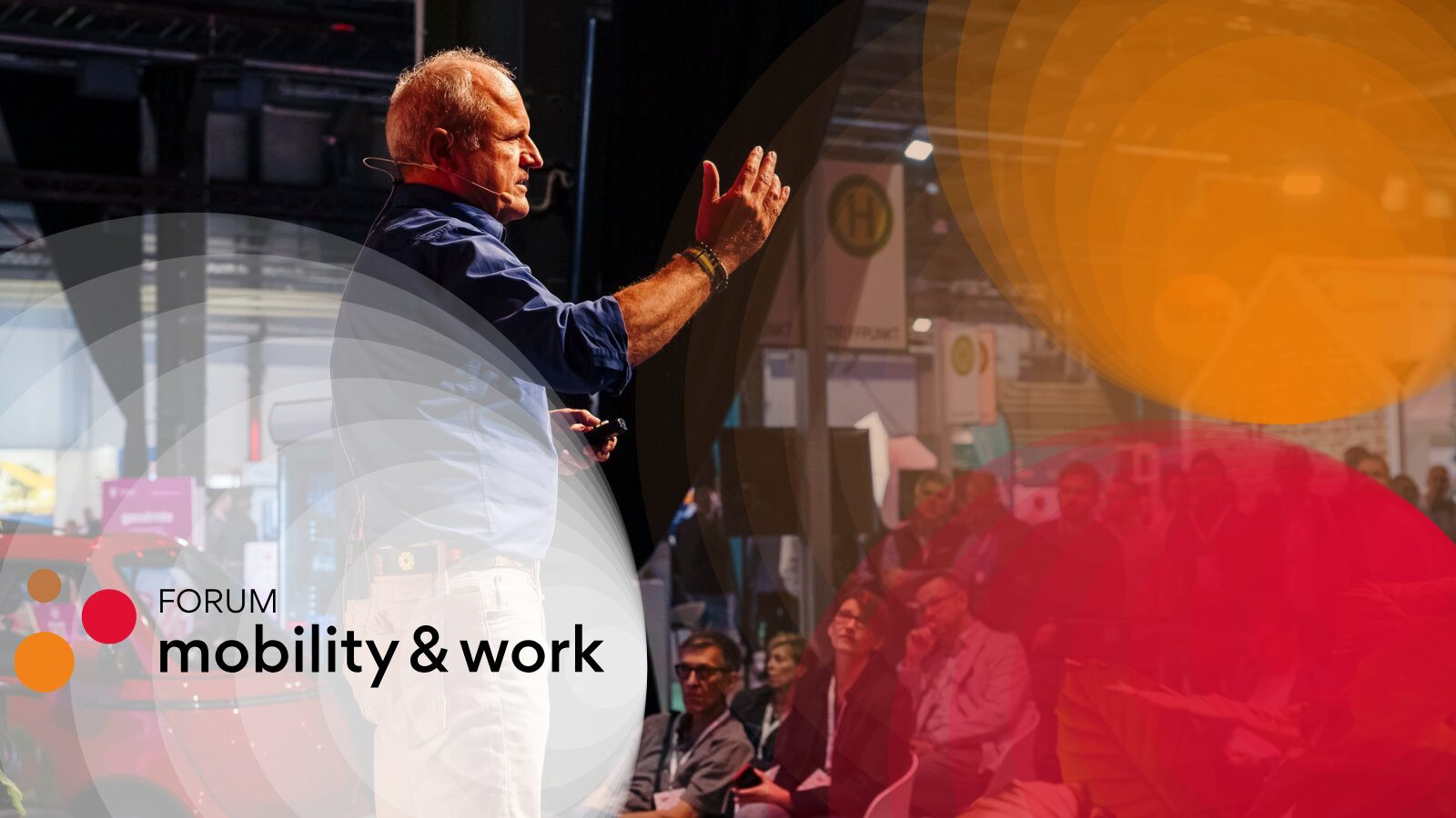 Key Visual des Forums Mobility & Work mit einem Redner auf der Bühne