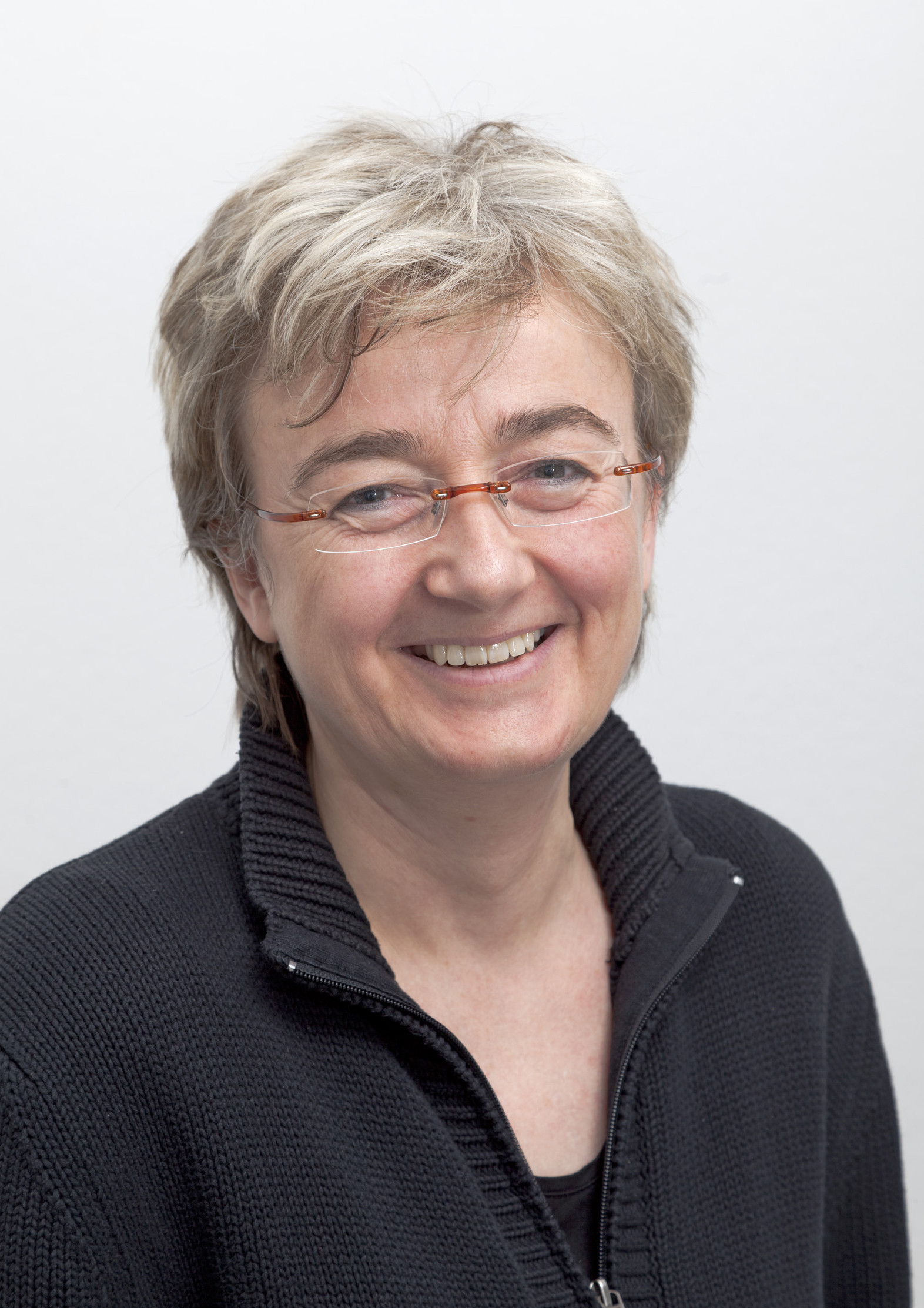 Monika Grabe, Senior Sales Managerin, Portraitfoto