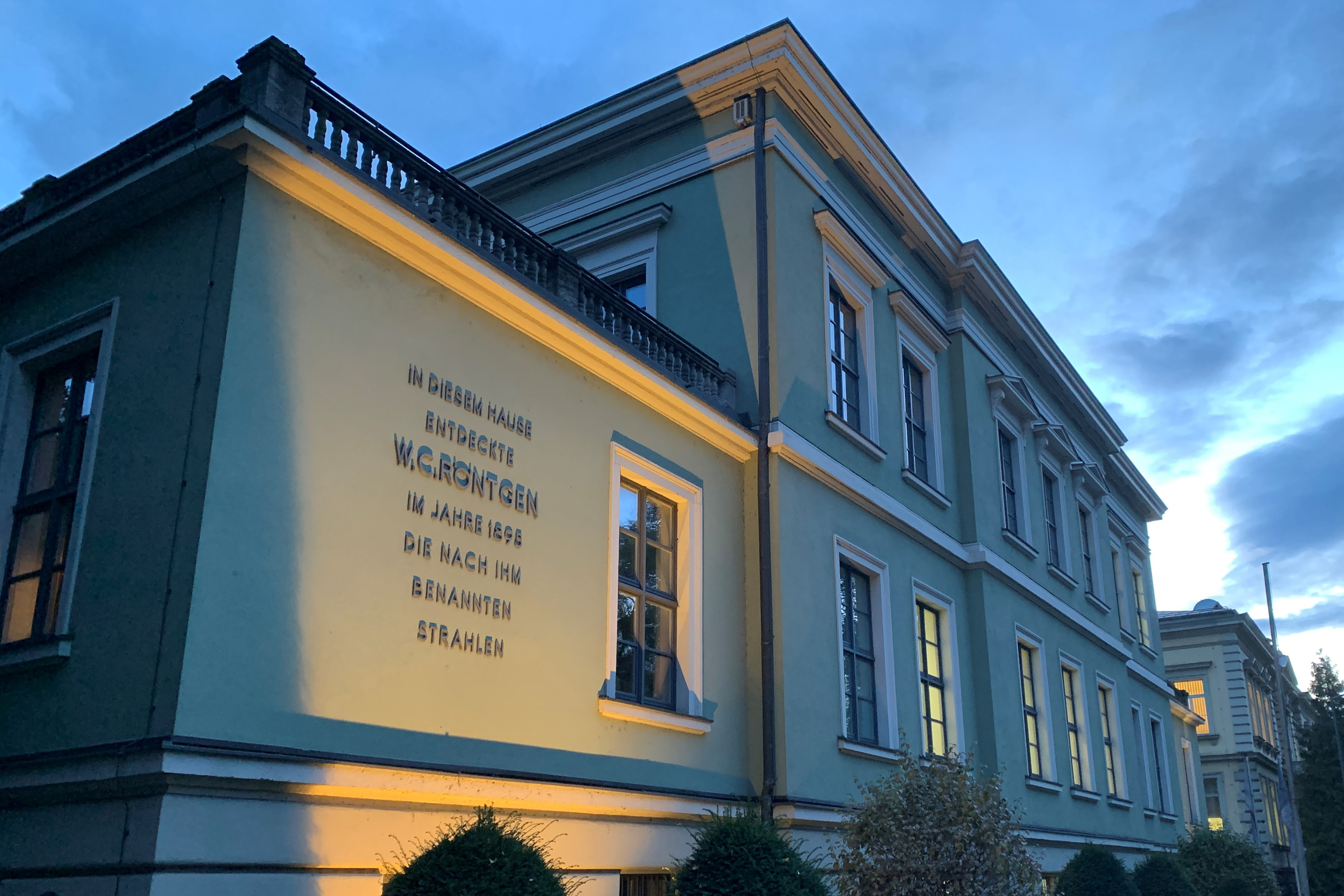 Haus, in dem W.C. Röntgen 1895 die nach ihm benannten Röntgenstrahlen entdeckte