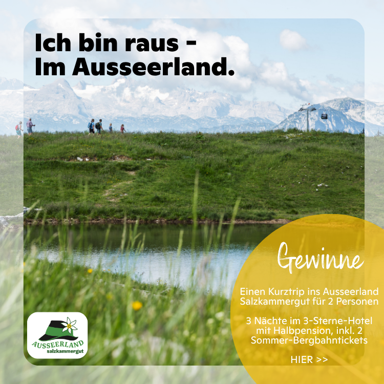 Werbegrafik fr einen Kurztrip ins Ausseerland Salzkammergut mit Blick auf eine Wandergruppe in der Natur und Bergen im Hintergrund.