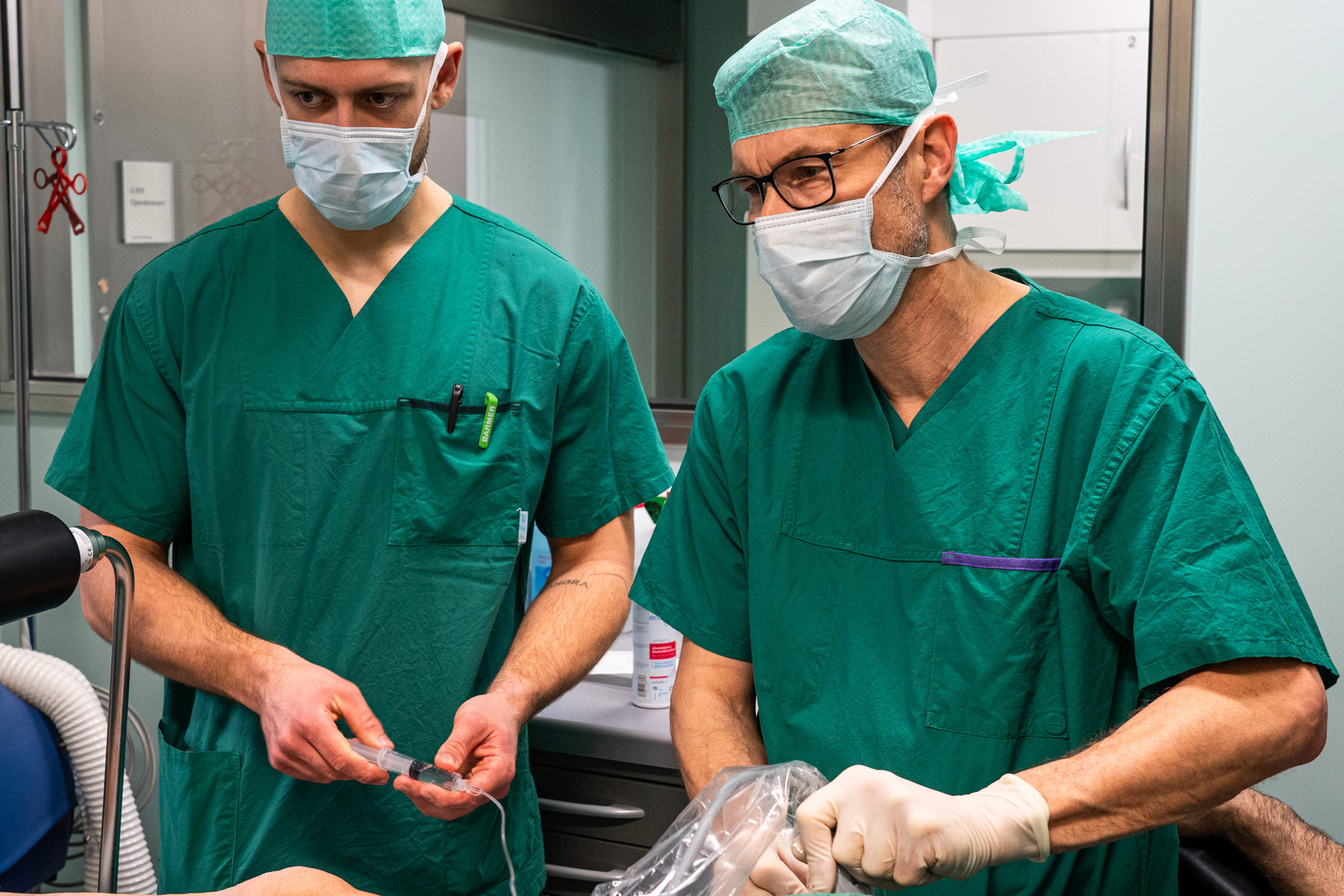 Optimale Vorbereitung auf die Operation reduziert das ohnehin geringe Risiko bei einer Narkose. Foto: Dominik Ziegler.